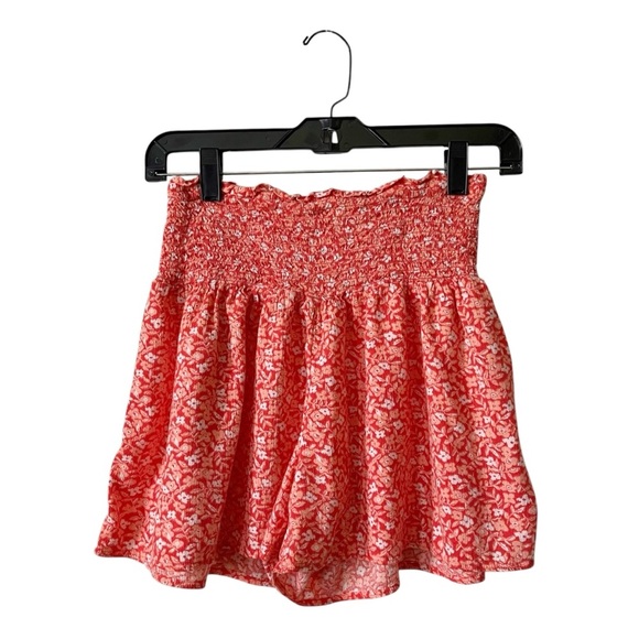 Aerie Smocked Shorts Women's Size S Red Orange Floral Pull On Wide Leg Flared - Picture 1 of 6